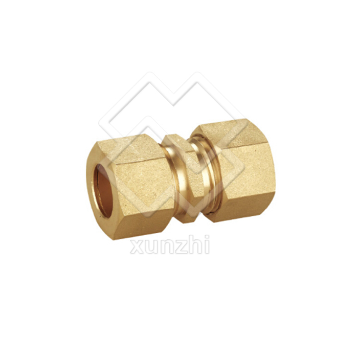 XGJ05003  Cu compression coupler 10mm Straight Coupler